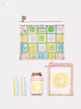 Brand New Lilly Pulitzer Beach Day Pouch Set